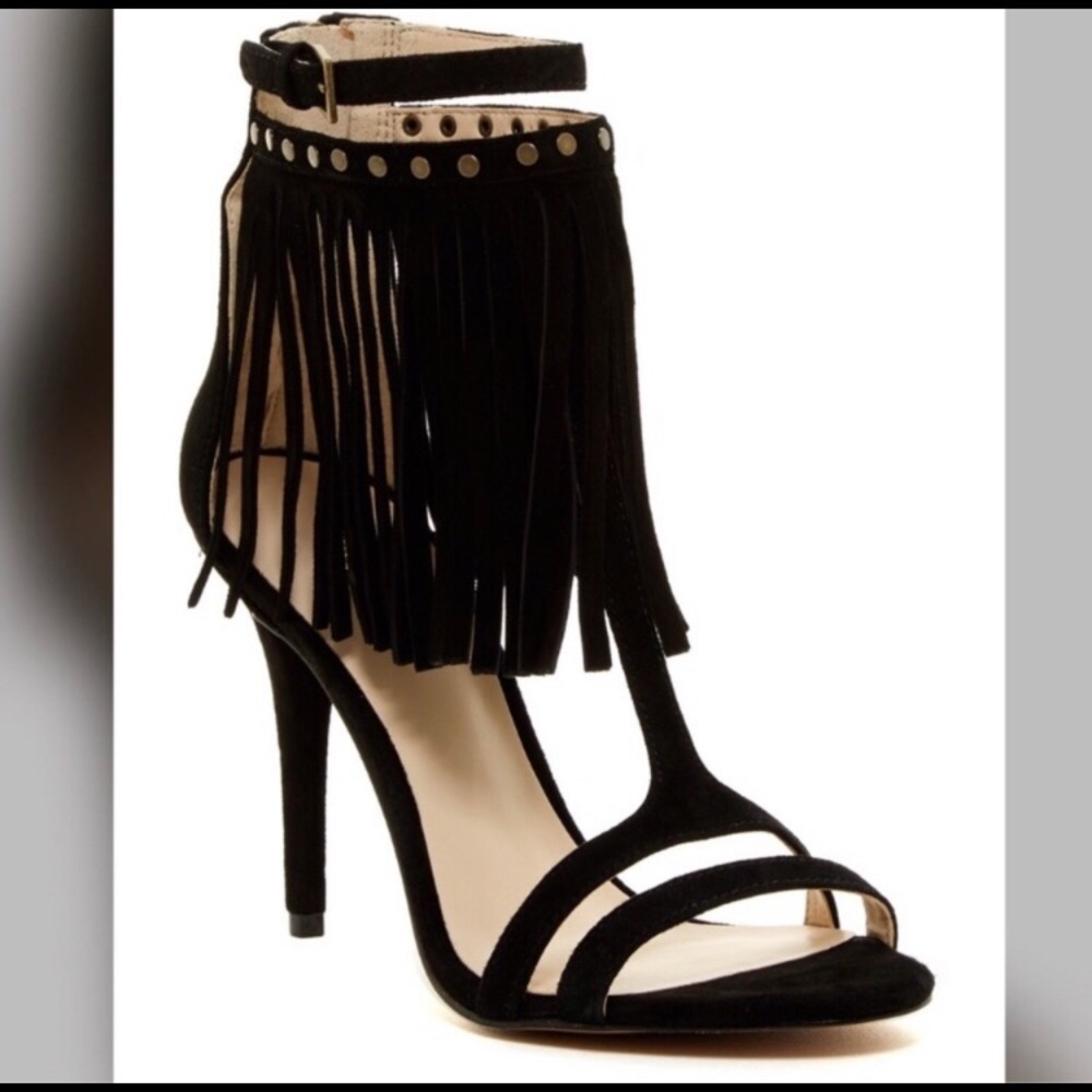 Nine West Don’t Dare Black Fringe Grommet Pumps